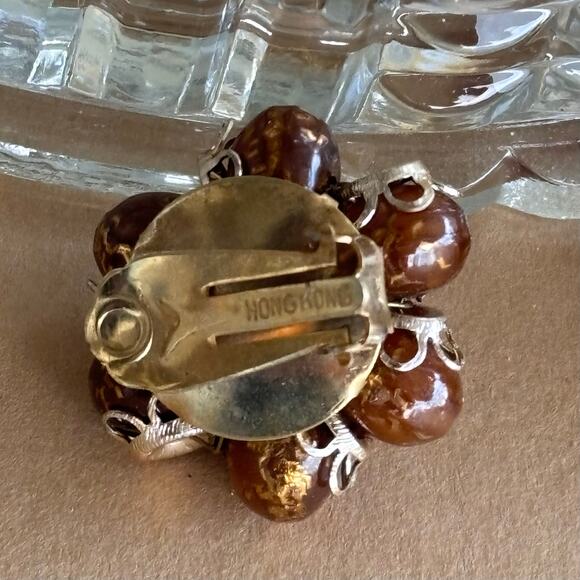 2 Pair Lot Vintage 1950's Japan Clip On Bead Earrings - Picture 6 of 9